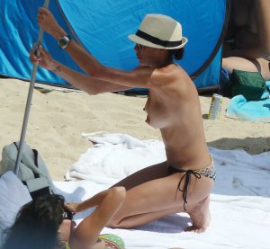 Lilly Becker Topless  4 thefappeningblog.com.jpg