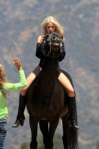 Daisy Lea Sexy 34 thefappeningblog.com.jpg