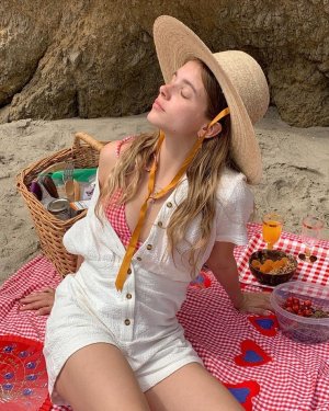 740full-casimere-jollette (9).jpg