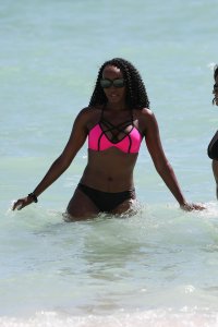 Claudia Jordan Sexy 33 thefappeningblog.com.jpg