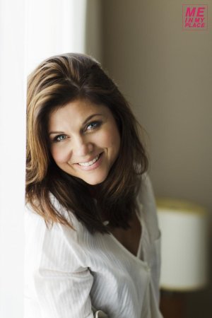 Tiffani-Thiessen---Me-In-My-Place-photoshoot--12.jpg