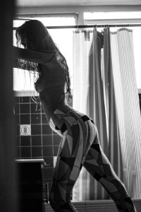 Morgan Fletchall Topless 8 thefappeningblog.com.jpg