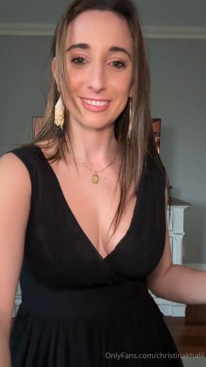 Christina Khalil New Years Eve Dress Try On Video Leaked FappTime.com.mp4_snapshot_00.00.000.jpg