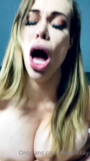 Onlyfans - chessiekay (14).jpg