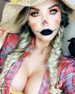 Emily Sears Sexy 5 - thefappeningblog.com.jpg