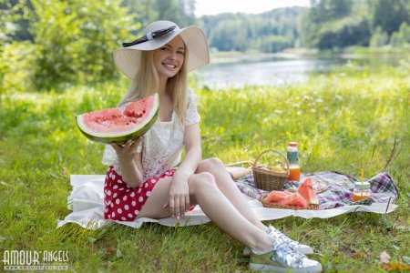 0013-01 thefappeningblog.com.jpg