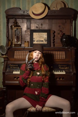 0001-01 thefappeningblog.com.jpg