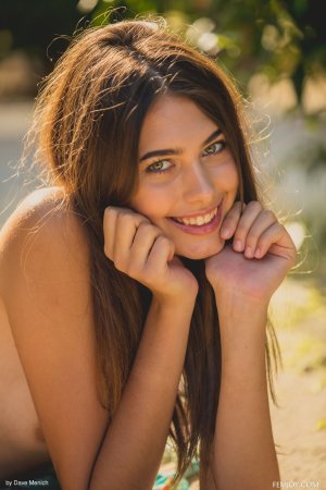 0001-20 thefappeningblog.com.jpg