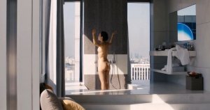 Doona-Bae-Naked-2.jpg