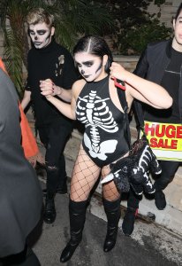 Ariel Winter Sexy 38 thefappeningblog.com.jpg