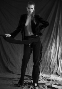 Daphne Groeneveld Sexy 2 thefappeningblog.com.jpg