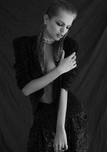 Daphne Groeneveld Sexy 14 thefappeningblog.com.jpg