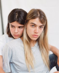 Joanna Halpin and Sarah Halpin Topless & Sexy 12 thefappeningblog.com.jpg