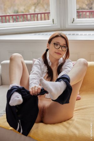 0011-07 thefappeningblog.com.jpg