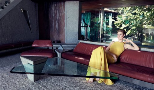 Elizabeth-Debicki-Feet-2497444.jpg