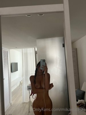 Mik34l4 T35ta (62).jpg