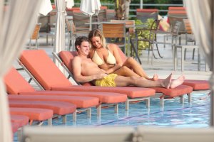 Chloe Meadows Sexy 40 (thefappeningblog.com).jpg