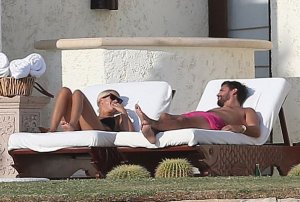 Sofia Richie Sexy 9 (thefappeningblog.com).jpg