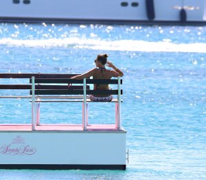 Georgina Leigh Cantwell Sexy 102 (thefappeningblog.com).jpg