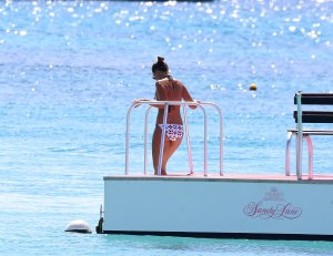 Georgina Leigh Cantwell Sexy 106 (thefappeningblog.com).jpg