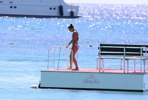 Georgina Leigh Cantwell Sexy 104 (thefappeningblog.com).jpg