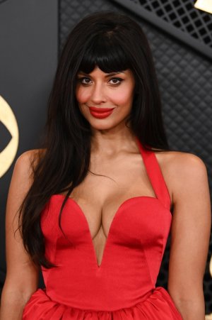 JameelaJamil1.jpg