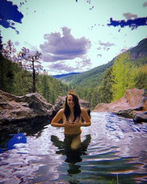 Stevie Lynn Jones (5).jpg