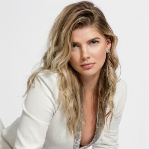 Anastasiya Zadorozhnaya (3).jpg