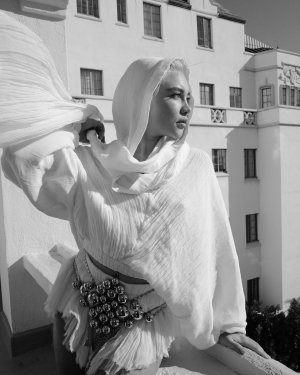 Florence Pugh (4).jpg