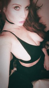 Phoebe Price Sexy 1 (thefappeningblog.com).jpg