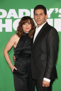 Linda Cardellini Sexy 15 - thefappeningblog.com.jpg