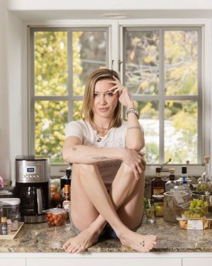 Katie Cassidy&Atilde;&Acirc;&nbsp;002.jpg