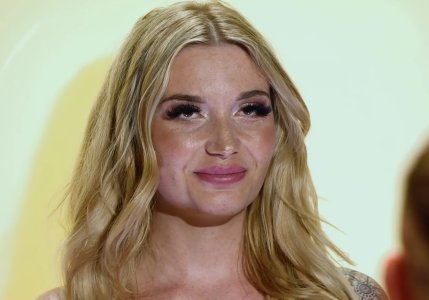 Screenshot_20240222_232032_Video Player.jpg