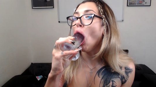 Kourt Thora 4.mp4_snapshot_00.25.608.jpg