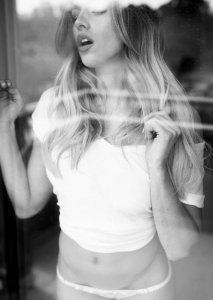 Belen Pouchan 8 - thefappeningblog.com.jpg