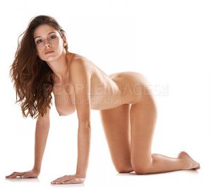 Simone De Kock Naked 3 thefappeningblog.com.jpg