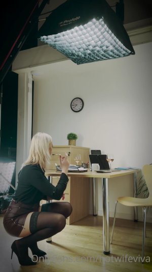 hotwifeviva (153).jpg