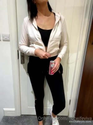 hotwifeviva (305).jpg