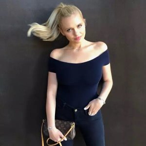 Alli Simpson (9).jpg