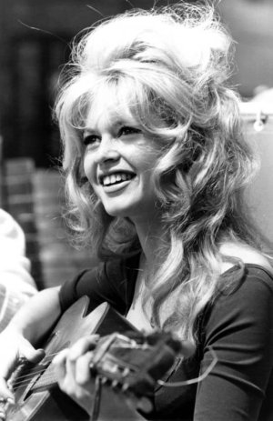 Brigitte Bardot5.jpg