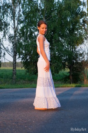 nikia-luce-del-sole-ii-01 thefappeningblog.com.jpg