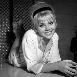 Britt Ekland -0614.jpg