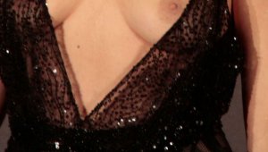 Adriana Abenia Nip Slip 36 - thefappeningblog.com.jpg