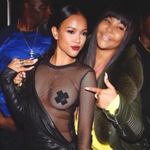 Karrueche Tran Braless 2-thefappeningblog.com.jpg