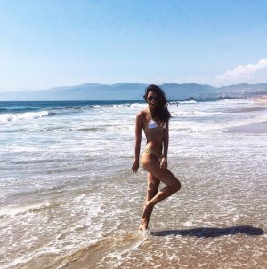 740full-laysla-de-oliveira (1).jpg 740full-laysla-de-oliveira (1).jpg