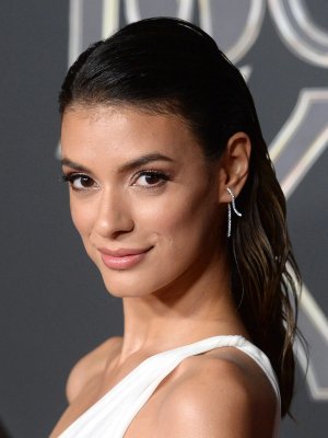 Laysla De Oliverira (4).jpg Laysla De Oliverira (4).jpg