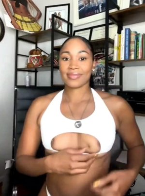 ariane nipslip fotor_1688267338254.jpg