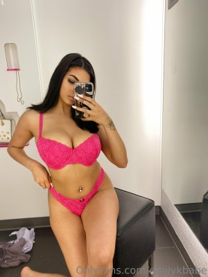 Emilykbabe pic (120).jpeg