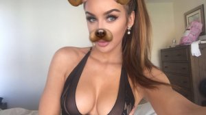 Molly Eskam Leaked 12--thefappeningblog.com.jpg