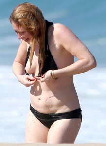 Natasha-Lyonne-Nipple-Slip-8.jpg